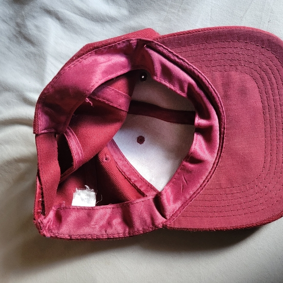 Hat - Picture 2 of 3